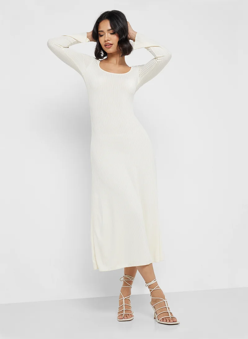جينجر Ribbed Midi Dress