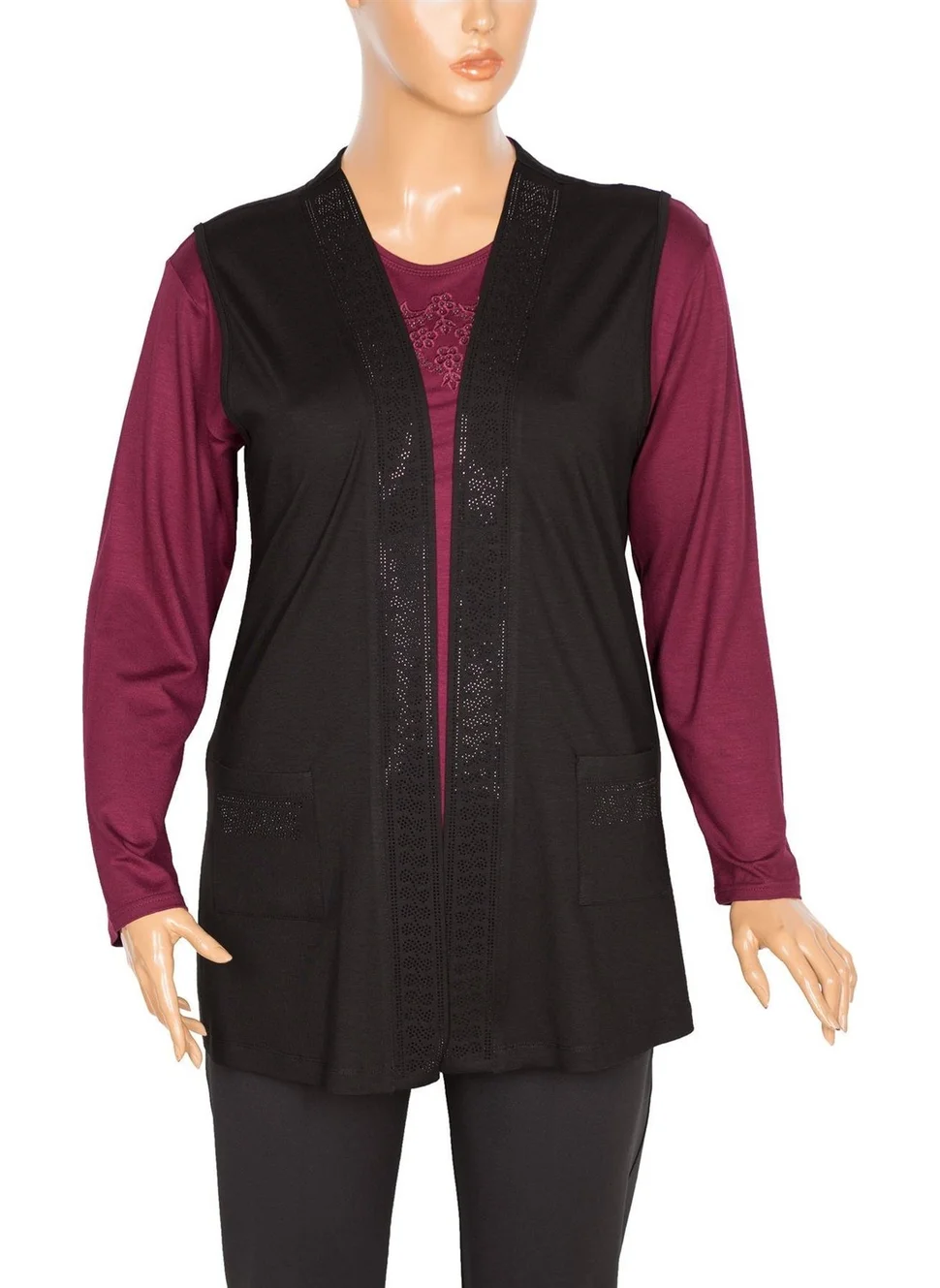 Hesna , Saye Stone Black Vest