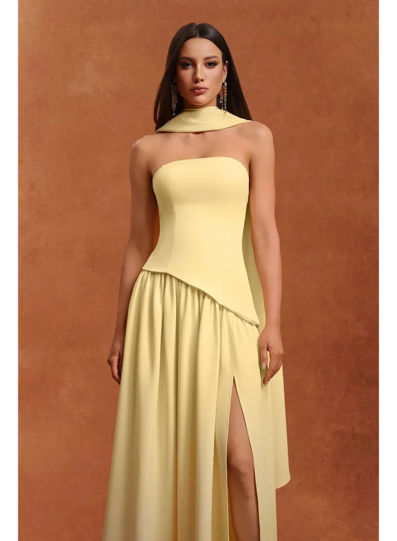 بيلا بارنيت فستان داسيا ماكسي بدون أكمام مع شريط