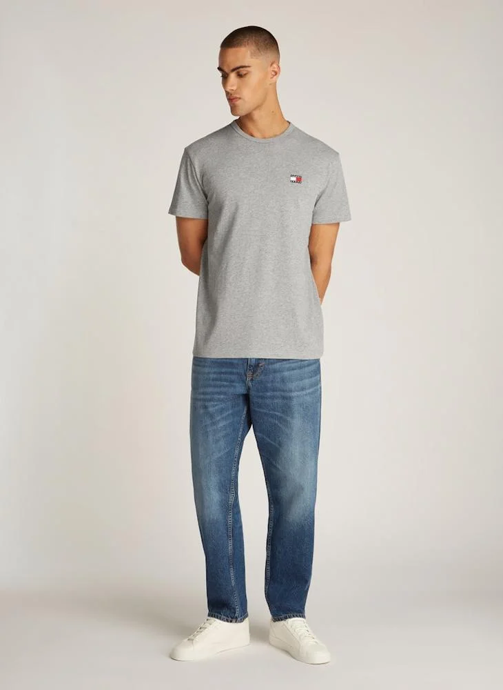 TOMMY JEANS Logo Crew Neck T-Shirt
