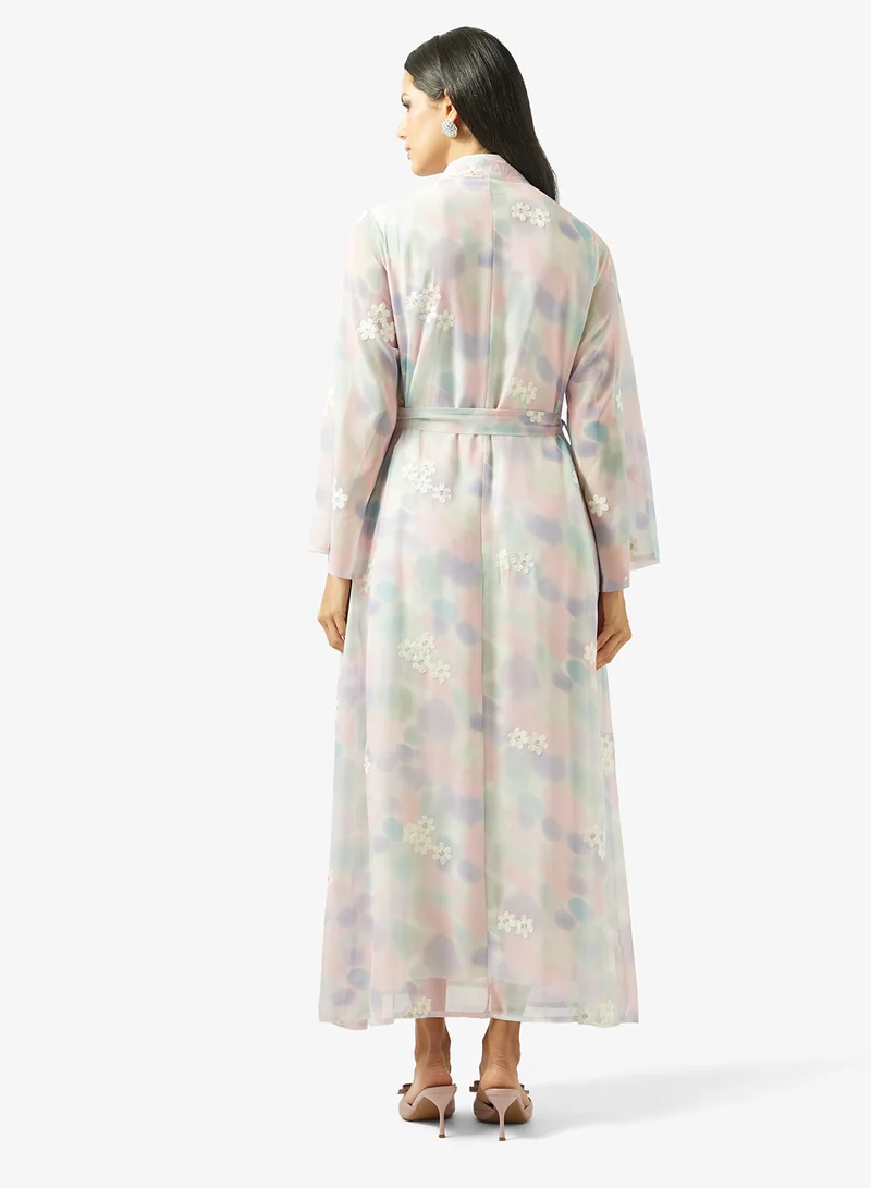 Khizana Embroidered Jalabiya