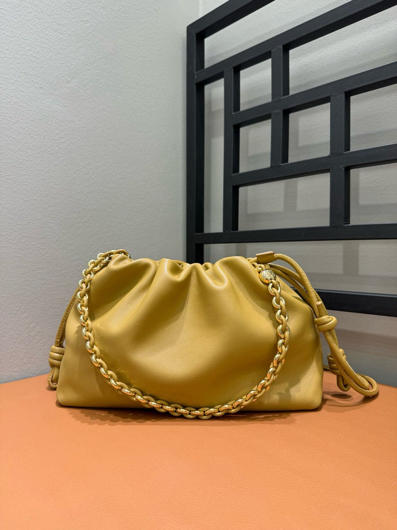High Quality France Purchasing Luojia High Version Geometric Bag Large Capacity Leather Pillow Bag Cloud Bag - Image 1