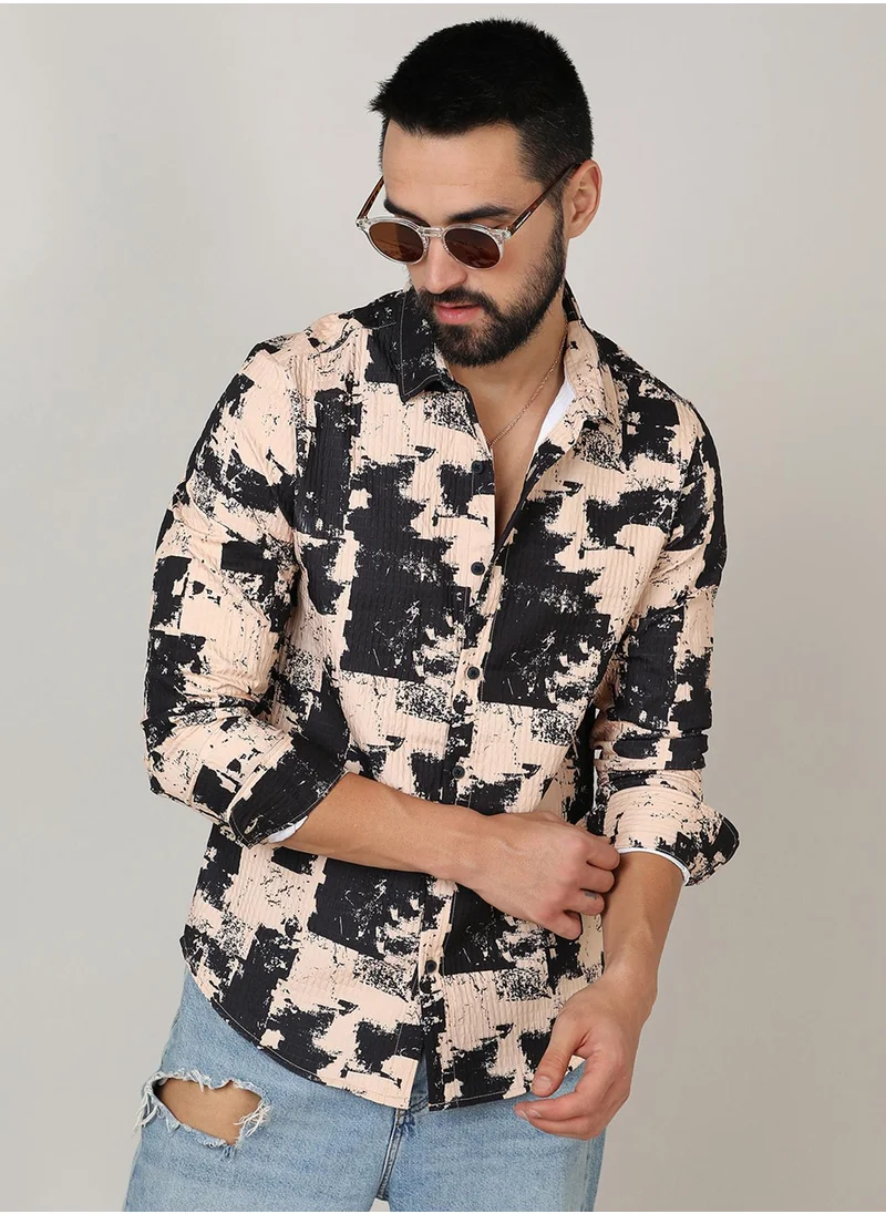 كامبوس سوترا Campus Sutra Men's Beige & Black Paint Strokes Shirt For Casual Wear | Spread Collar | Long Sleeve | Button Closure | Shirt Crafted With Comfort Fit For Everyday Wear