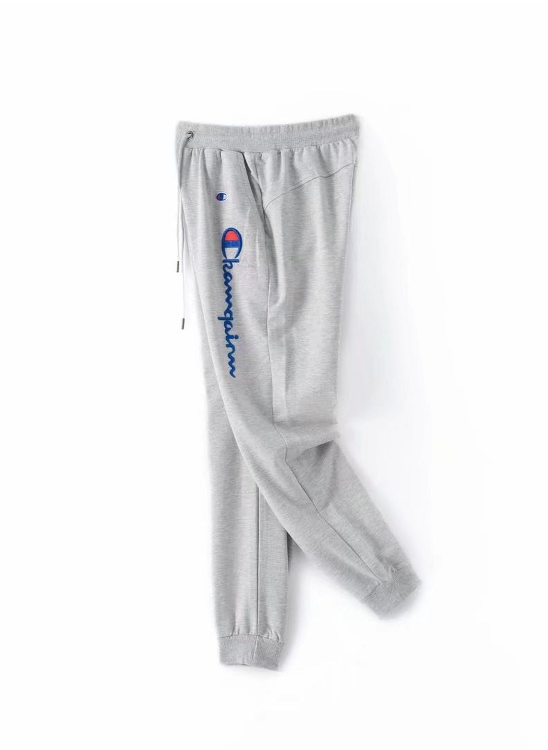 Champion - Simple and comfortable pants - Image 1