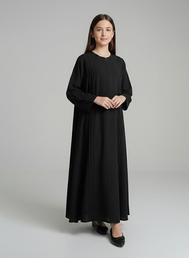HAWRAA ABAYA Girls’ abaya with a semi-flared cut, featuring a zipper closure - Image 5