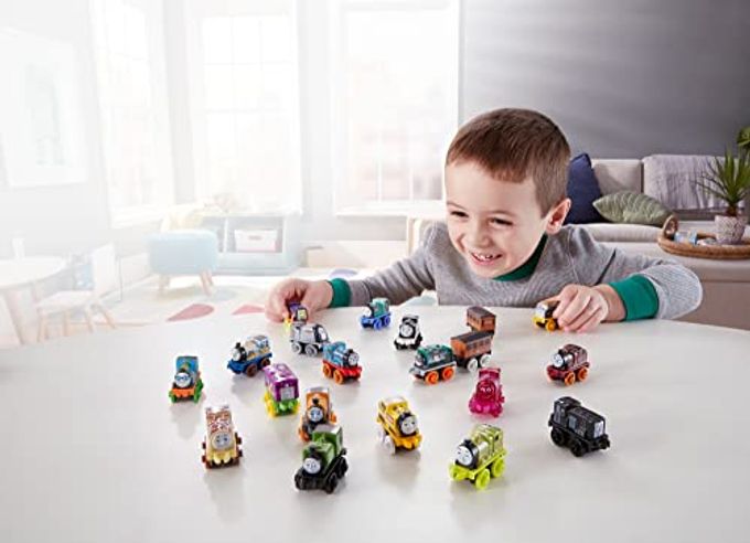 THOMAS & FRIENDS Toy Trains Minis 20 Pack Of Miniature Push-Along Engines & Railway Vehicles For Pretend Play Preschool Kids Ages 3+ Years ( Exclusive) - Image 2