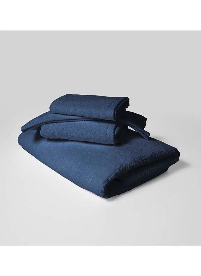 4 Pieces Set by La'Marvel, Navy Blue 600 GSM 100% Cotton Hotel Towels - pzsku/ZC400AF1DC84BE54079AFZ/45/_/1727863611/c11da1fb-d759-4dcc-9d87-99a1aee499f8