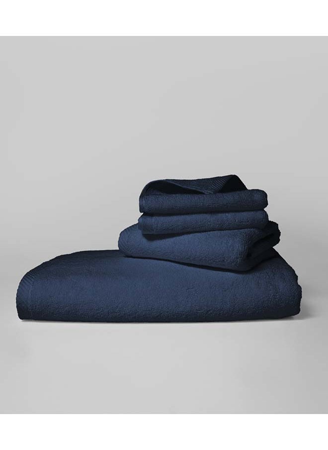 4 Pieces Set by La'Marvel, Navy Blue 600 GSM 100% Cotton Hotel Towels - pzsku/ZC400AF1DC84BE54079AFZ/45/_/1727863612/9a93575b-f131-4d2e-ab65-a1882b03c8e2