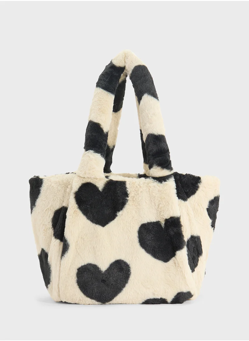 Skinnydip London Ella Heart Fluffy Tote Bag
