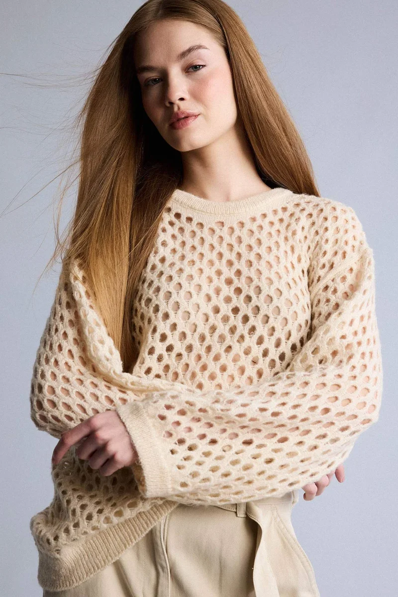 ديفاكتو Regular Fit Crew Neck Knitwear Pullover