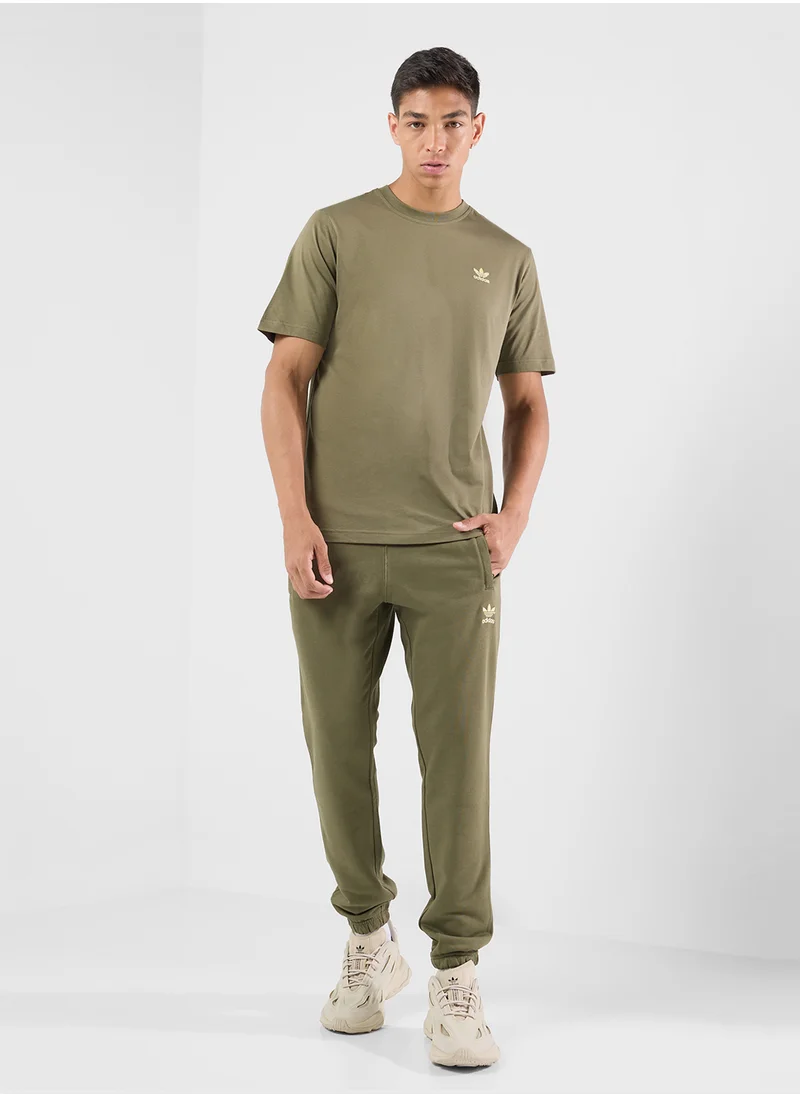 adidas Originals Trefoil Essentail T-Shirt
