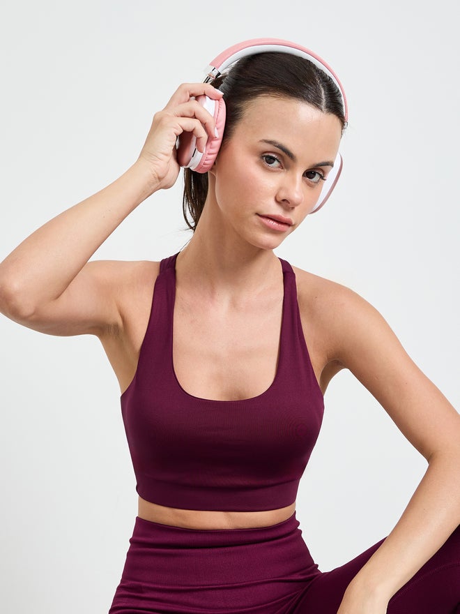 Styli Active Dual Tear Drop Back Detail Sports Bra - Image 1
