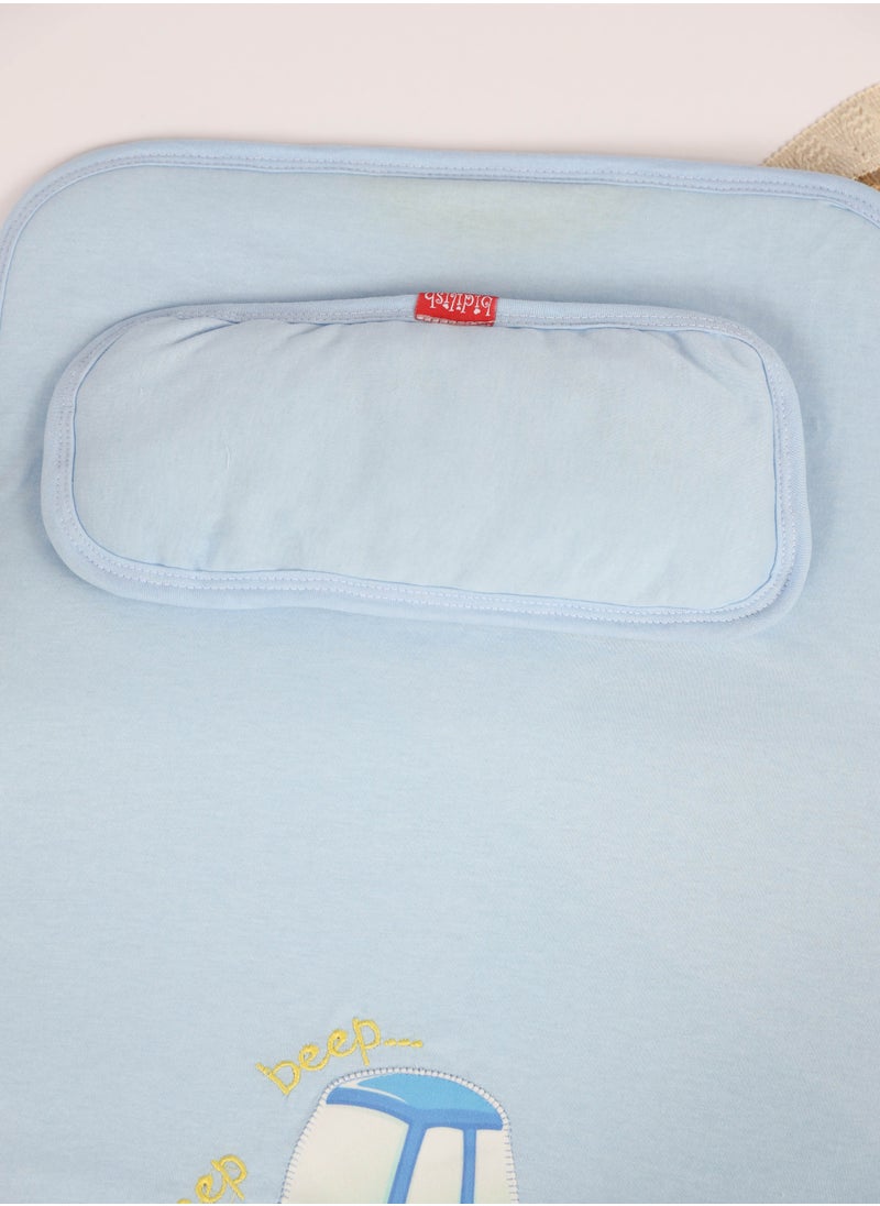 FUN MOMENT - Bedspread Decorated with Various Prints and Drawings - Image 1