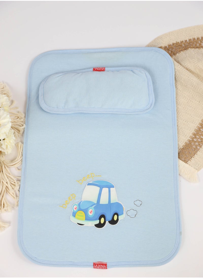 FUN MOMENT - Bedspread Decorated with Various Prints and Drawings - Image 1