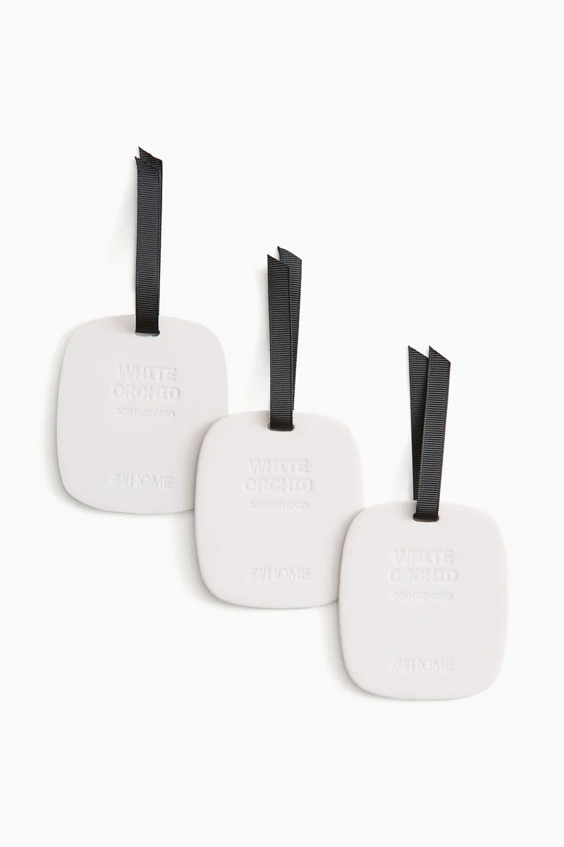 H&M 3-pack scented cards