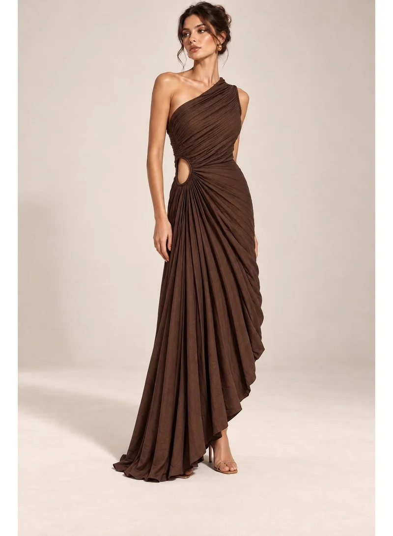 2Trendy Women's Brown Maxi Dress with One Shoulder, Side Cutout and Pleats