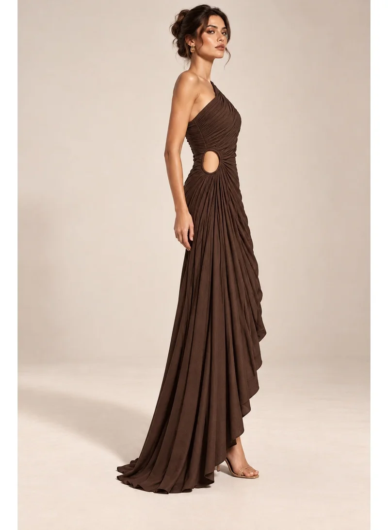 2Trendy Women's Brown Maxi Dress with One Shoulder, Side Cutout and Pleats