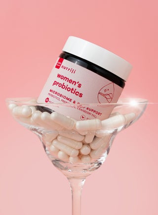 Nutrili Women Probiotics | For Women with Prebiotics, Cranberry & D-Manose | Digestion, Vaginal & pH Balance - view 4