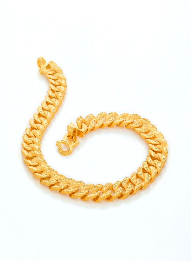Malabar Gold and Diamonds 22 KT 916 Purity Gold Bracelet BRNOB40557  - Image 3