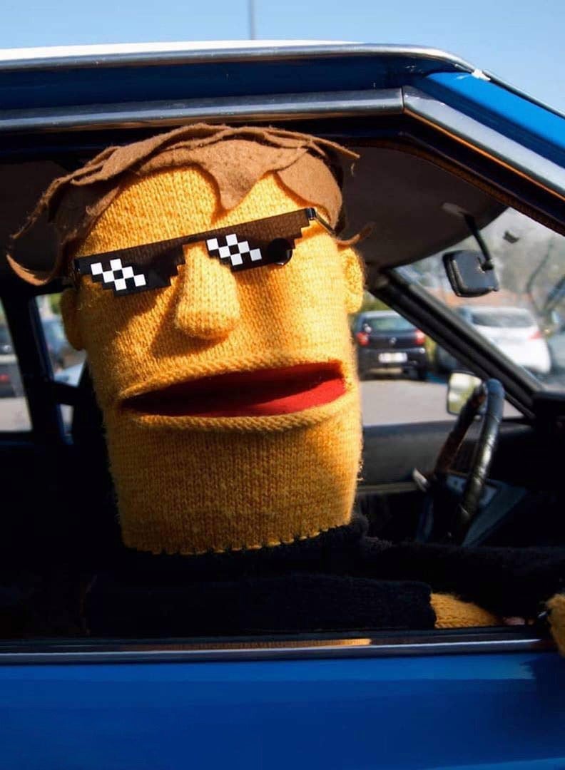 roaiss Unisex Party Sunglasses 8 Bits Style Pixel Mosaic Photo Props Decorative Glasses for Men Women (10 Pcs) - Image 2