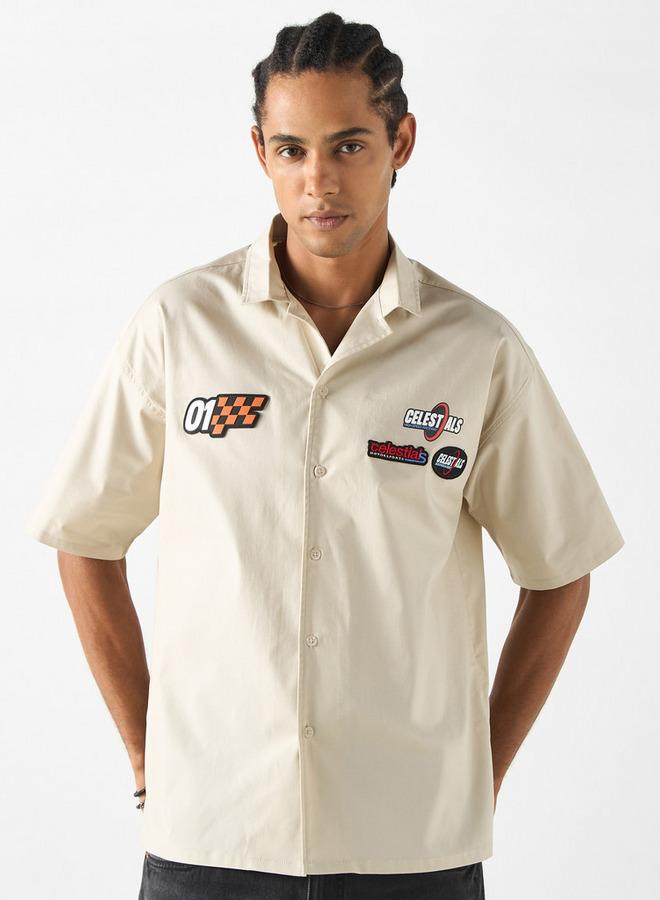 اس بي كاركترز قميص بطبعة وأكمام قصيرة - Image 3