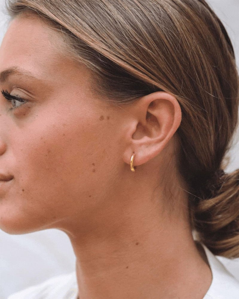 Sweetkiki Lightweight Small Gold Hoop Earrings for Women, 14K Gold Open Huggie Hoop Earrings Hypoallergenic Tiny Hoop Earrings in Gold Silver Minimalist Hoops for Women (14K Gold - 10mm (1 Pairs)) - Image 2