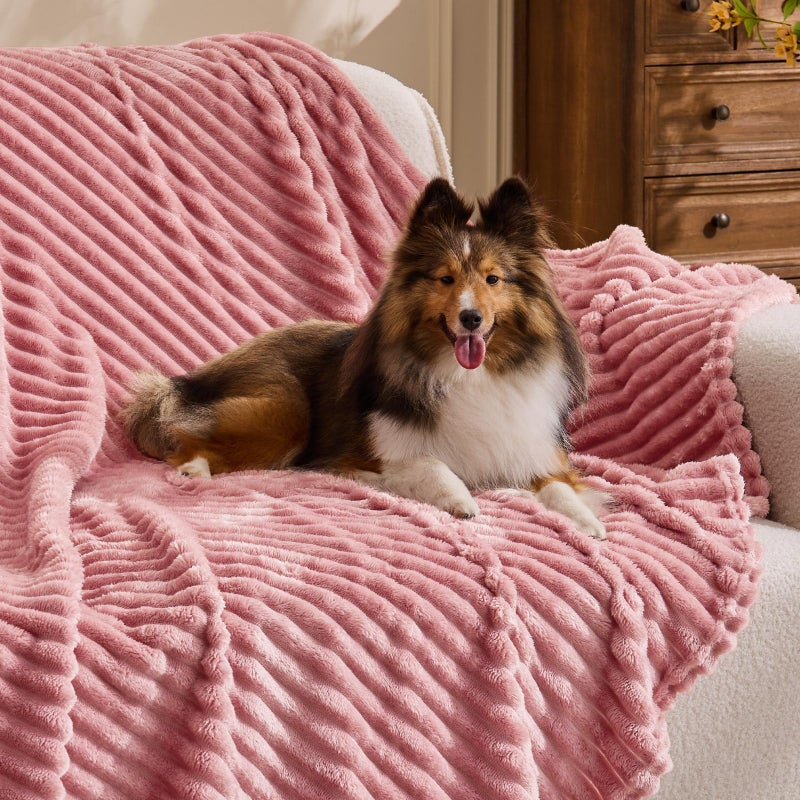 BEDELITE Large Throw Blankets for Couch - 3D Ribbed Jacquard Cute Fuzzy Fleece Blanket, Warm and Breathable Soft Cozy Throw XL Blanket, Dusty Pink - Image 4