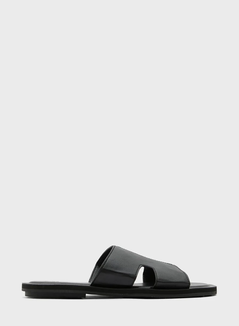 CALL IT SPRING Amil Low Top Sandals