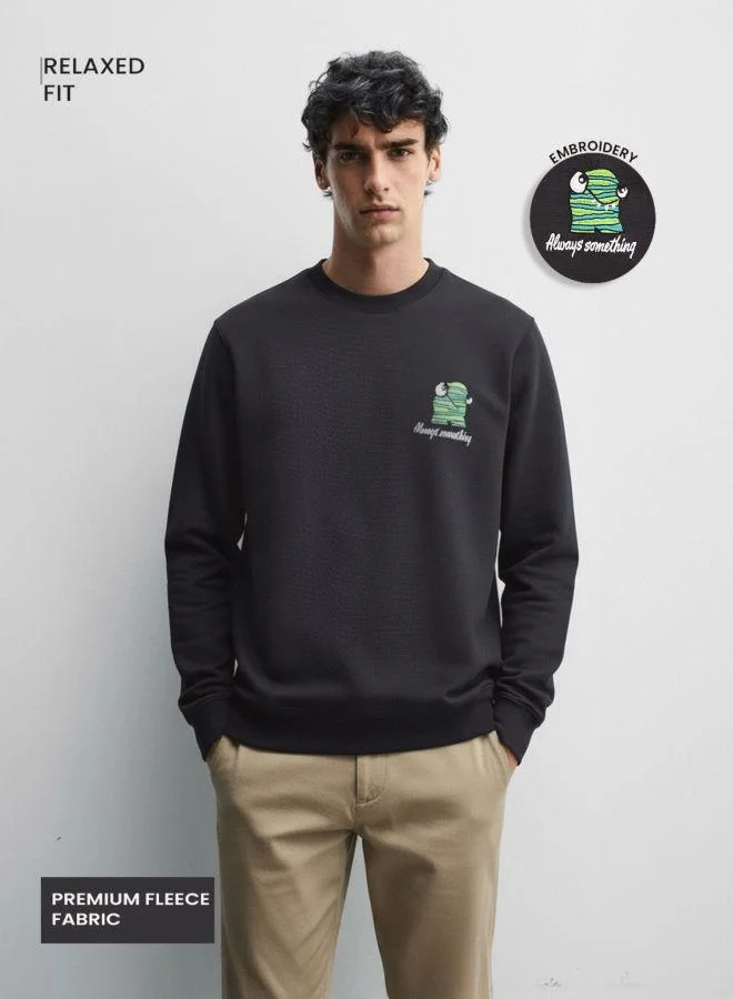 The Indian Garage Co Men Relaxed Fit Embroidered Crew Neck Full Sleeves Sweatshirt