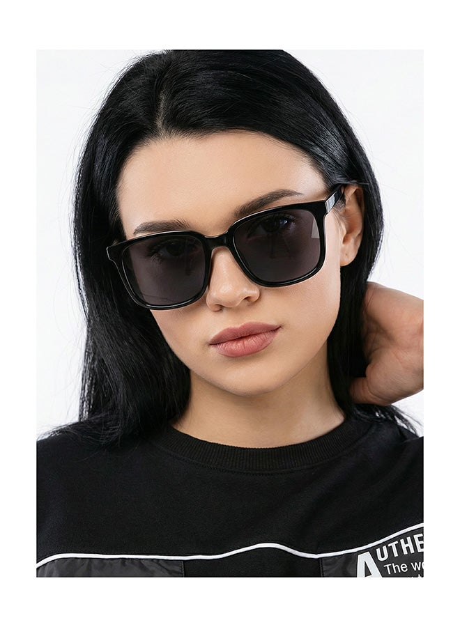 VINCENT CHASE Unisex Mirage Full Rim Wayfarer Frame Polarized & UV Protected Sunglasses VC S11740 - 53mm - Black - Image 4