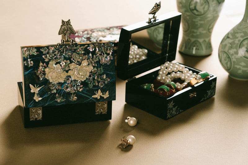 February Mountain Mother of Pearl Jewelry Organizer Box - Birthday, Wedding, Anniversary, Christmas Birthday Gifts for Women - Image 5