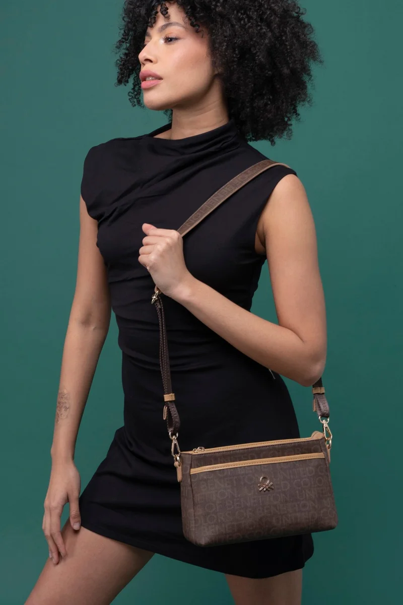 يونايتد كولورز أوف بينتيون Benetton Women's Crossbody Bag Brown-Camel BNT1332