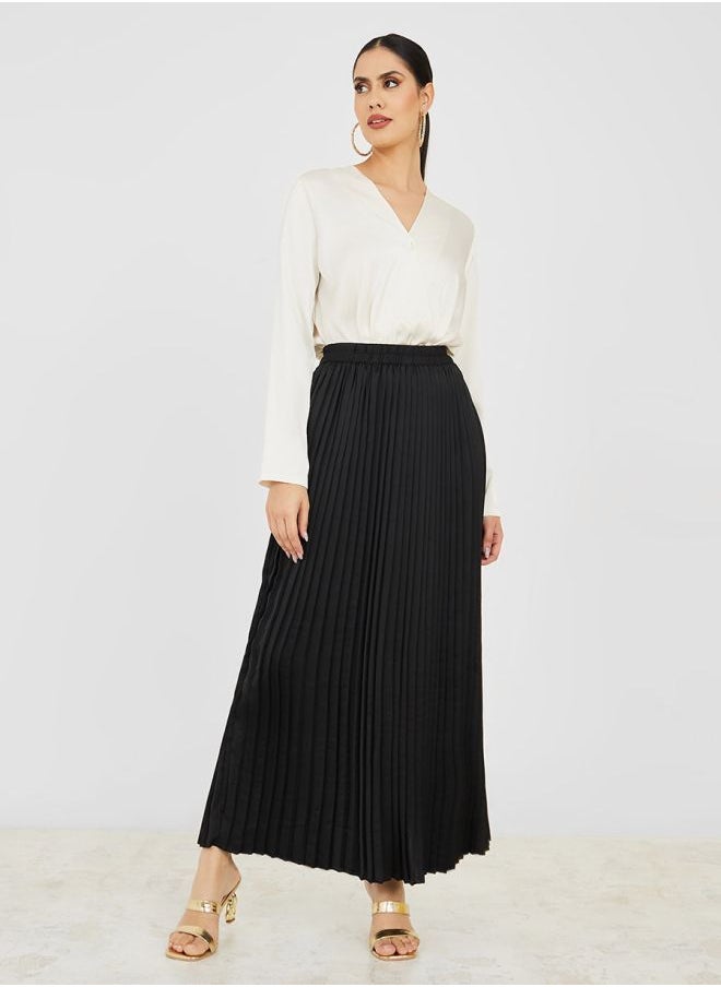 Styli - Pleated A-Line Maxi Skirt - Image 1
