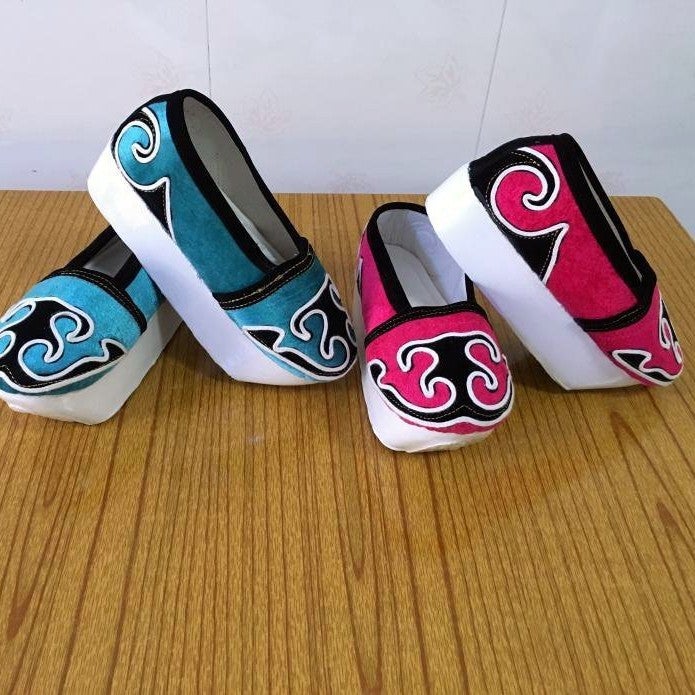 Shuixi Opera Young Man'S Shoes, Ancient Costume Male Scholar Shoes, Cloud Shoes, Yellow Plum Opera Liangzhu Young Man'S Boots, Wooden Soles - Image 2