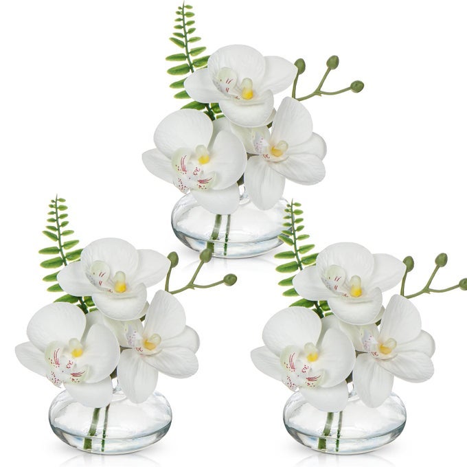 SET OF 3 ARTIFICIAL ORCHIDS IN GLASS VASE WHITE ORCHIDS FAKE FLOWERS IN FAUX WATER ARTIFICIAL FLOWERS FOR DECORATION ARTIFICIAL PLANT FOR LIVING ROOM BATHROOM OFFICE DCOR
