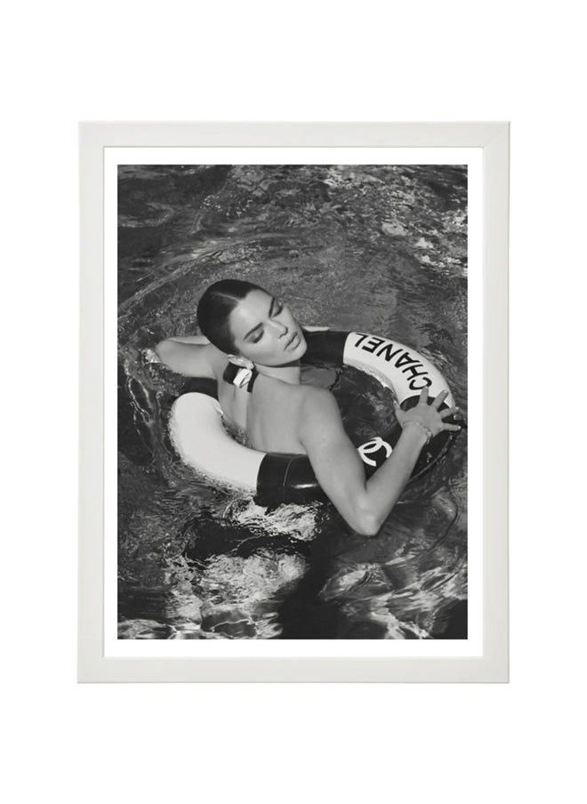 Boomah Accessories Kendall Jenner Fashion Poster With Frame 30x40 cm 