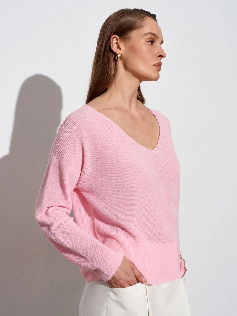 DILVIN Women's V-neck Ribbed Knit Sweater - Image 1