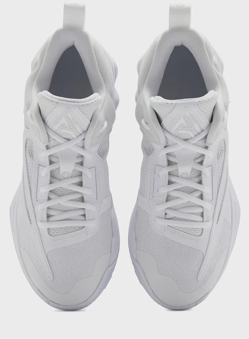 Nike Giannis Immortality 3