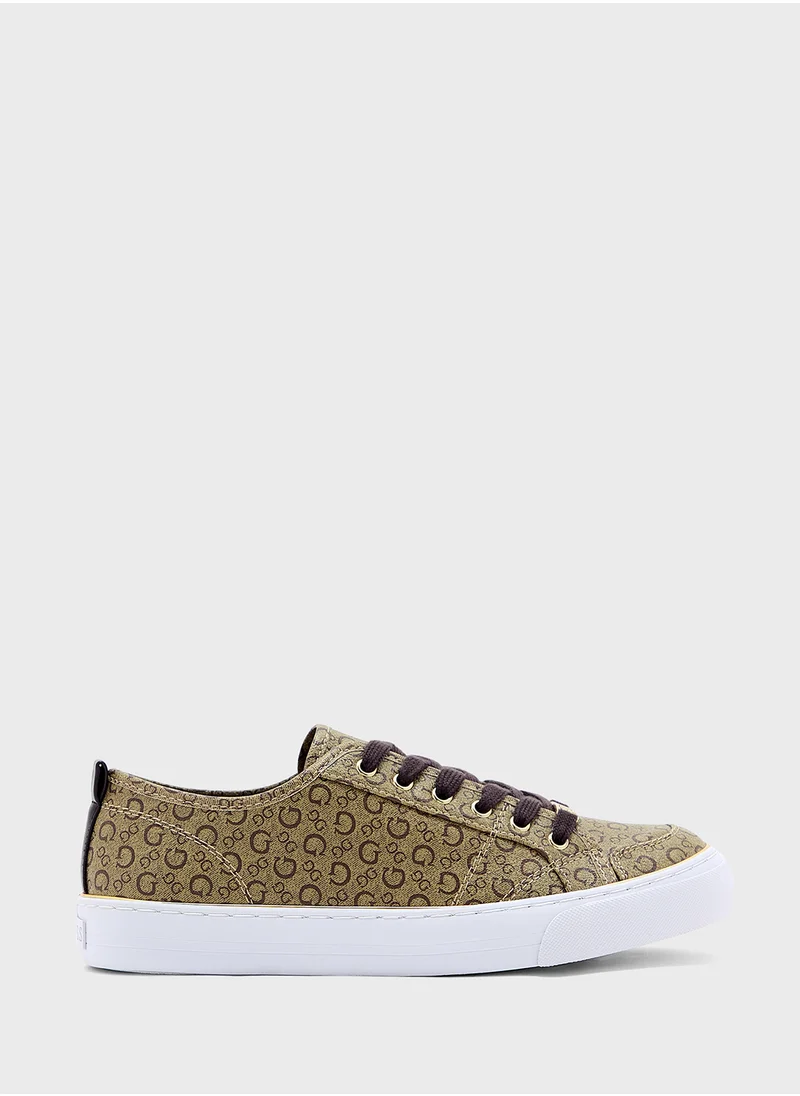 GUESS Kirlwel Low Top Sneaker