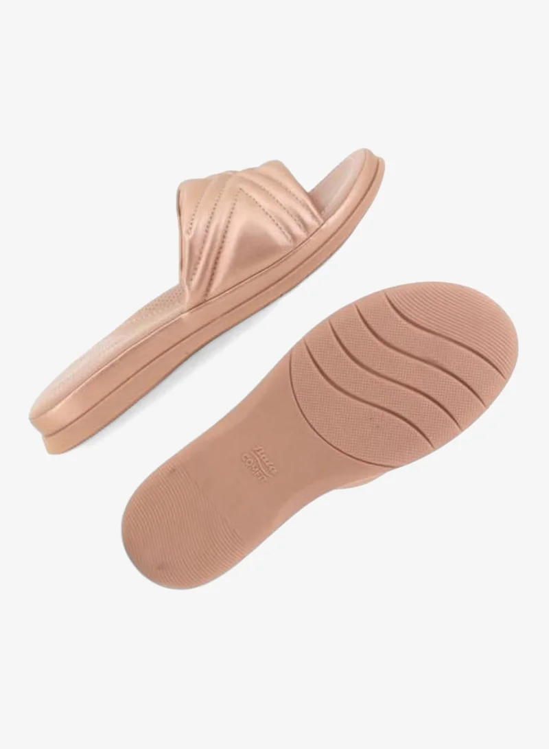 باتا صنادل كومفيت المنقوشة سهلة الارتداء