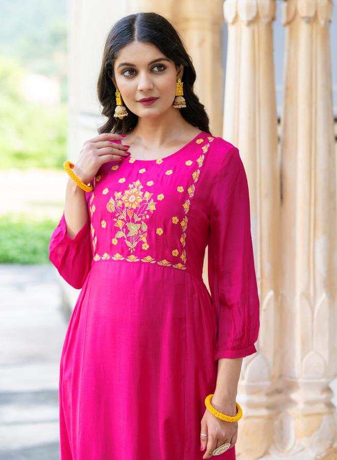 KASYA Pink Viscose Embroidered Tunic and Pants Co-Ords - Image 4