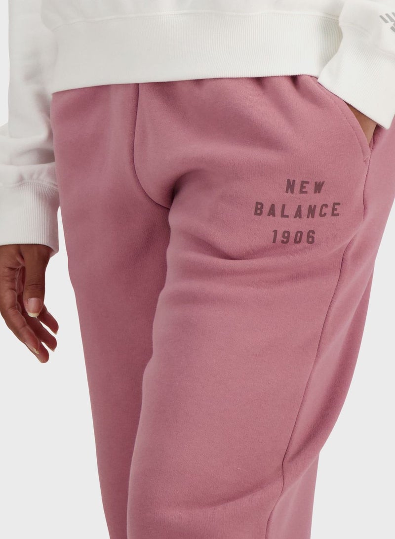 New Balance Iconic Collegiate Fleece Sweatpants - Image 3