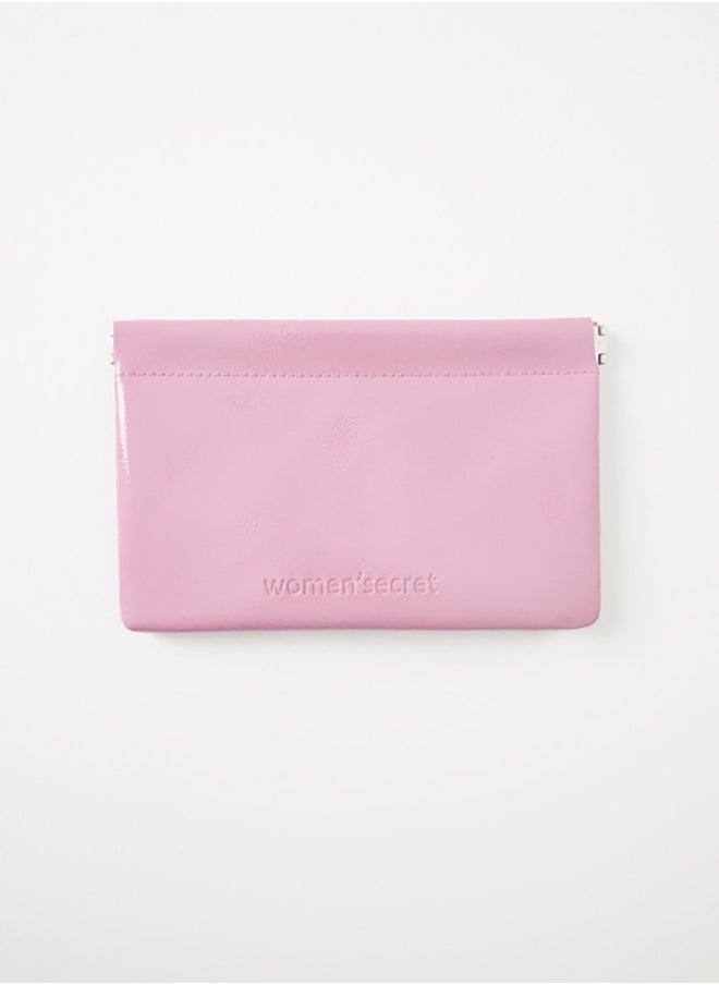 women'secret Small Patent Leather Purse  - Image 5