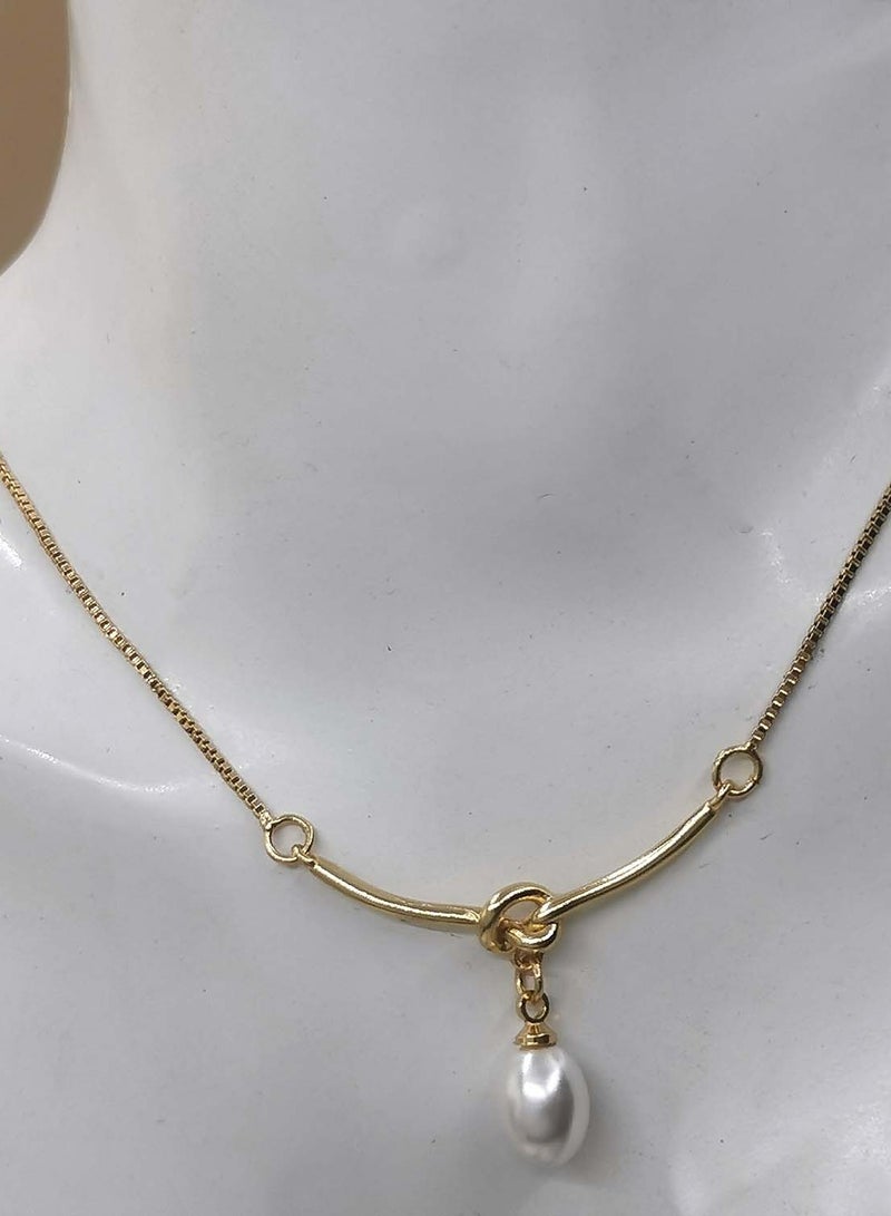 YL Single Pearl Necklace With Knot - Image 4