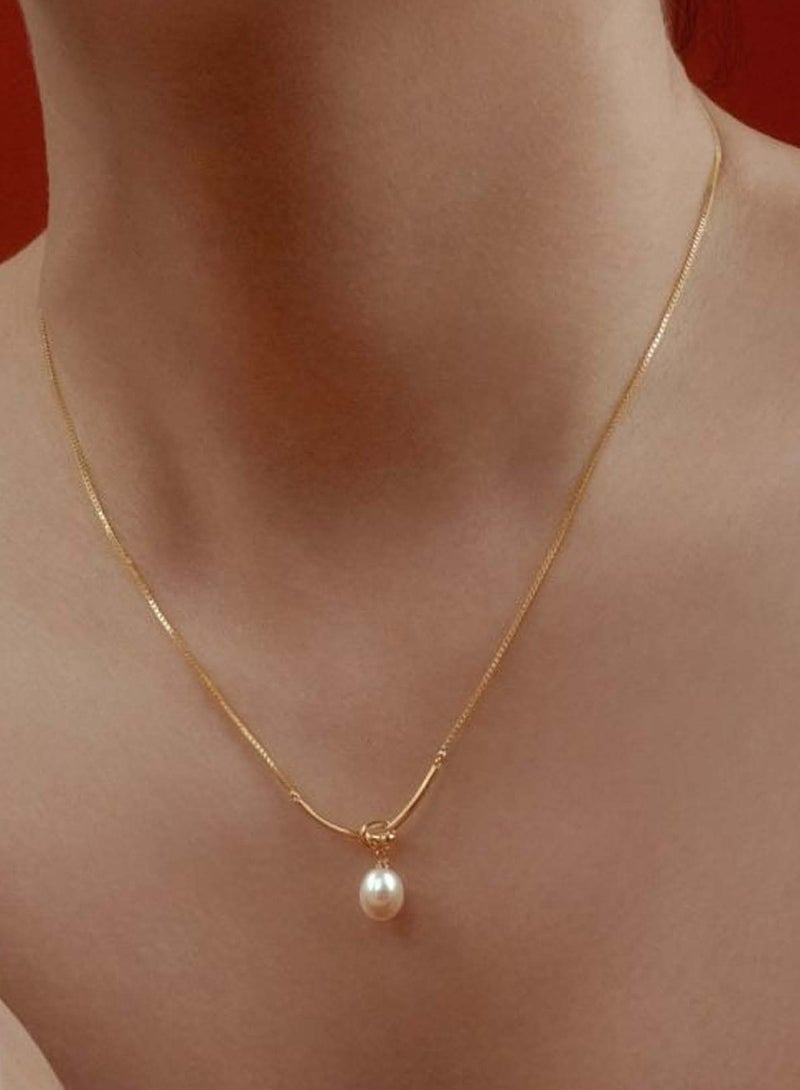 YL Single Pearl Necklace With Knot - Image 2
