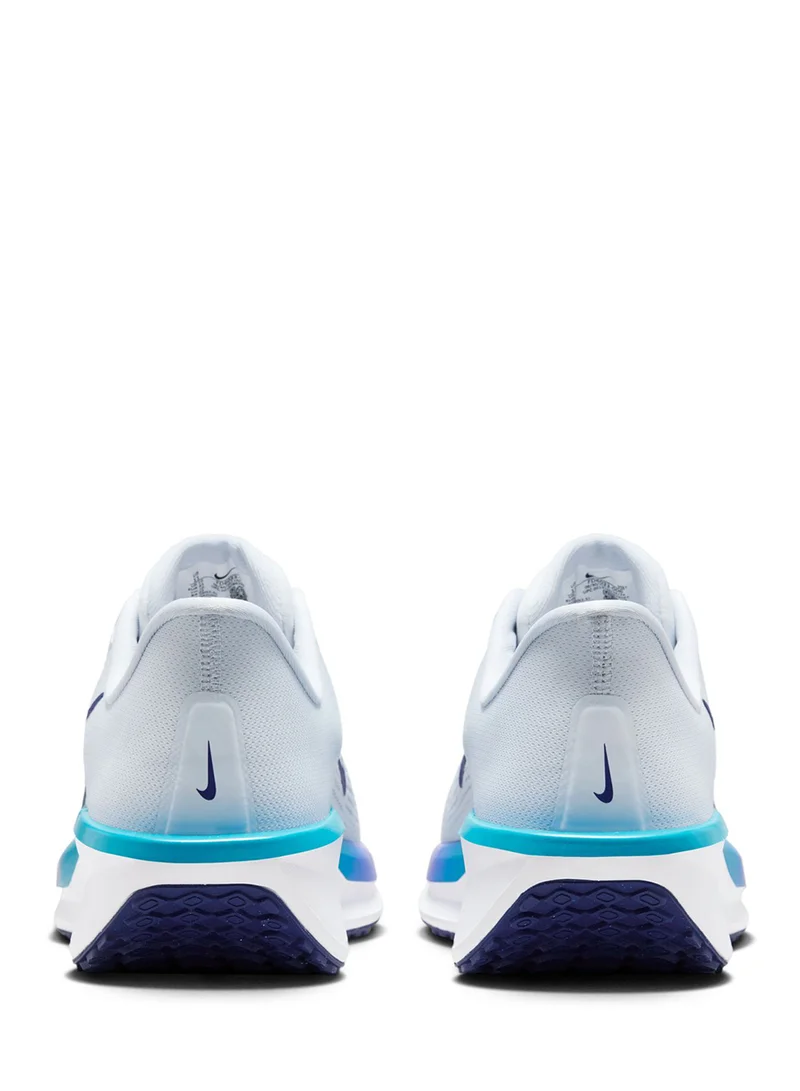 Nike Quest 6