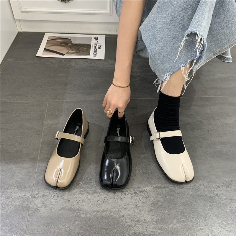 South Korea'S Chic Matching King Fried Toe Mary Jane Shoes 2021 Autumn New Retro Shallow Mouth Thin Flat Shoes - Image 2