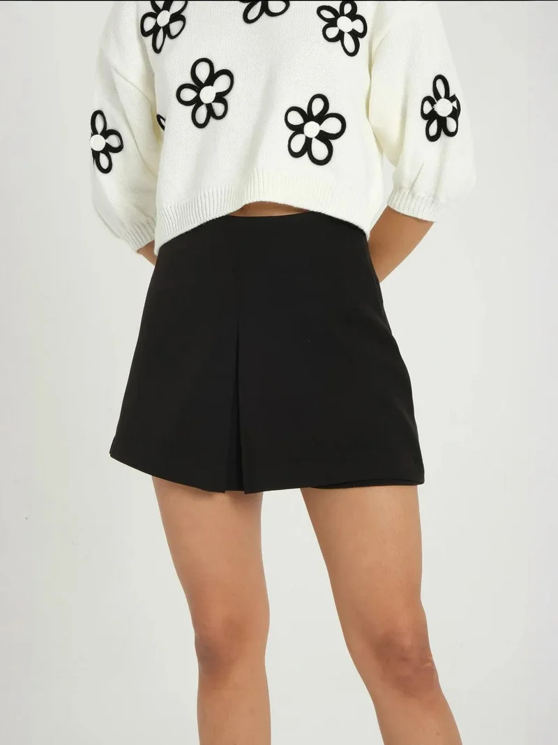 HICCUP Mid Rise Shorts