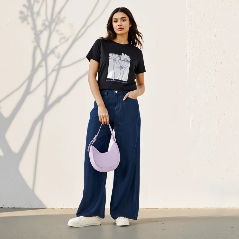 سبلاش فيڤ تيشيرت بياقة دائرية وطبعة زهور