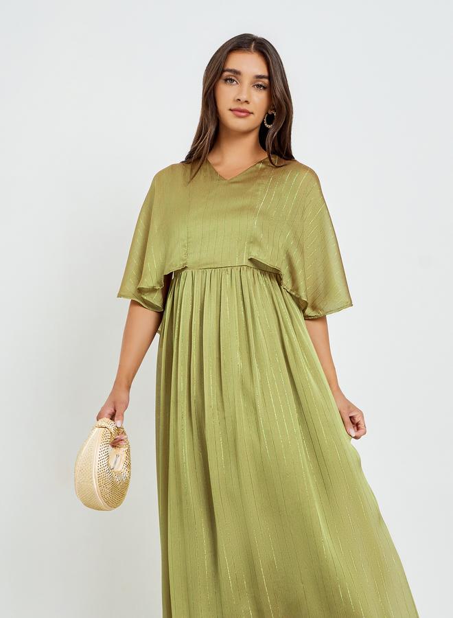 ستايلي فستان طويل بأكمام كيب - Image 2